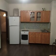 Квартира 42 м², 1-комнатная - изображение 1