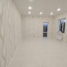 часть дома + 4,7 сотки, участок - изображение 1