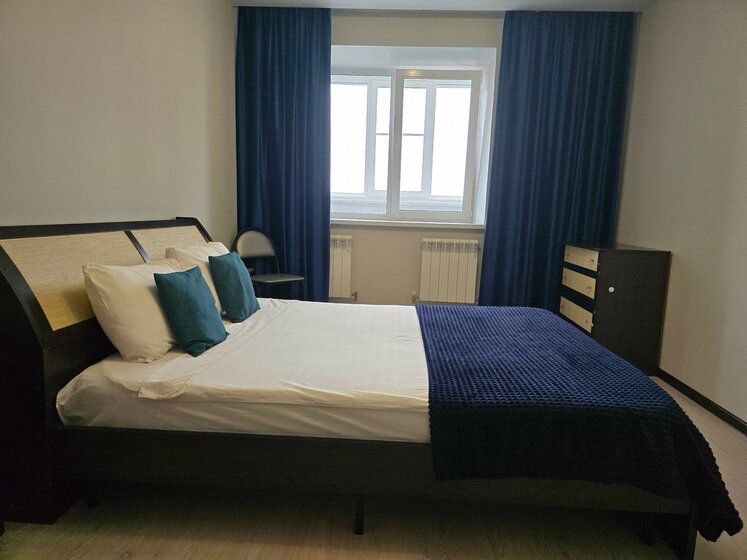 70 м², 3-комнатная квартира 2 500 ₽ в сутки - изображение 20
