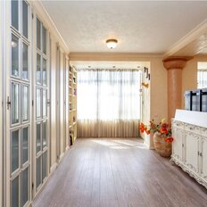 Квартира 130 м², 3-комнатная - изображение 1