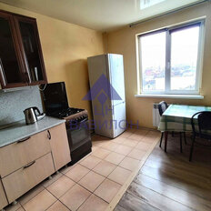 Квартира 42 м², 1-комнатная - изображение 1