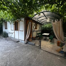 дом + 1,4 сотки, участок - изображение 1