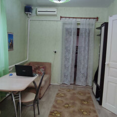 часть дома + 3 сотки, участок - изображение 1