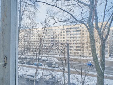 Комната, Проспект Просвещения