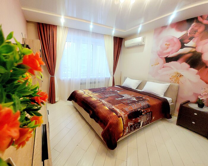 45 м², 1-комнатная квартира 2 000 ₽ в сутки - изображение 71