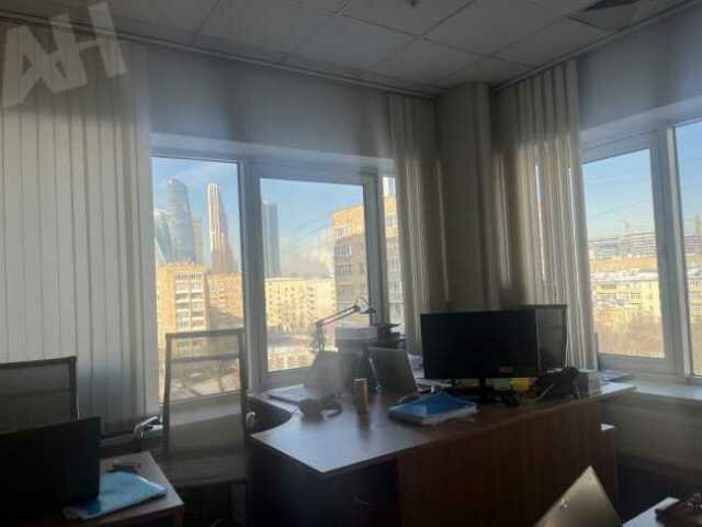 250 м², торговое помещение 645 833 ₽ в месяц - изображение 53