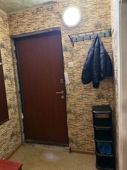 55 м², 1-комнатная квартира 3 000 ₽ в сутки - изображение 25