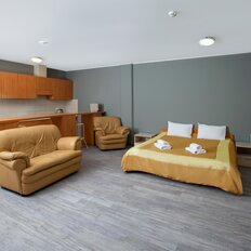 1100 м², готовый бизнес - изображение 1