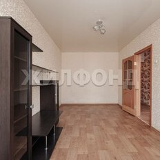 Квартира 42 м², 1-комнатная - изображение 3