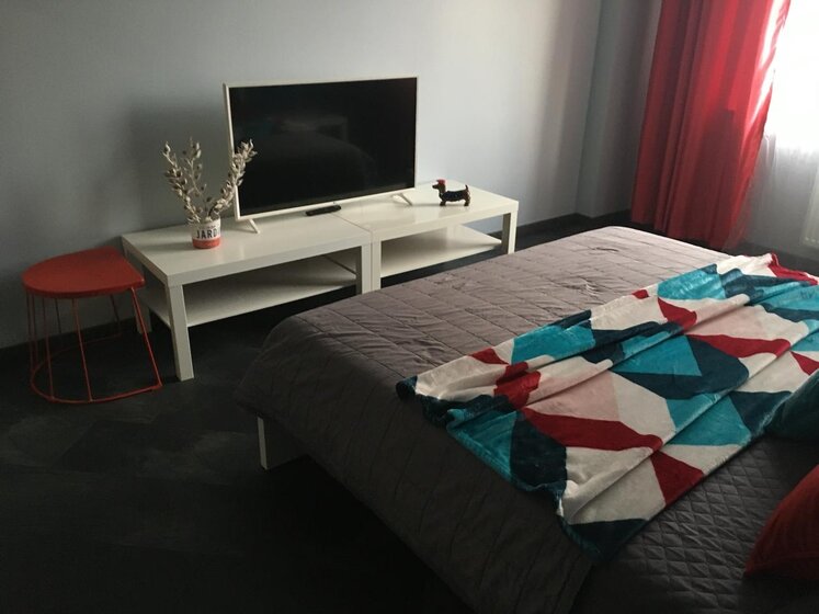 42 м², 1-комнатная квартира 2 000 ₽ в сутки - изображение 36