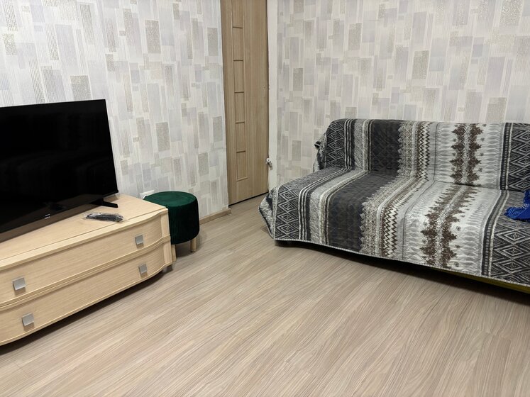 56 м², 2-комнатная квартира 2 500 ₽ в сутки - изображение 64