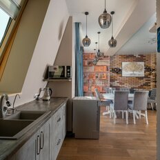 Квартира 200 м², 4-комнатная - изображение 1