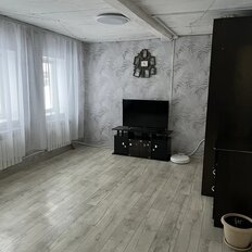 дом + 4,4 га, участок - изображение 4