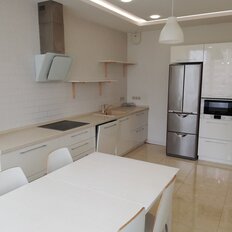 Квартира 85 м², 2-комнатная - изображение 2