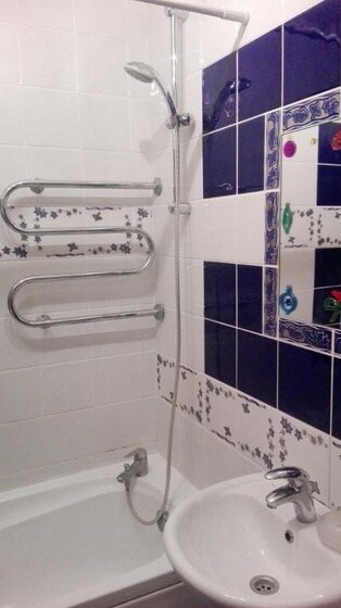 38 м², 1-комнатная квартира 2 700 ₽ в сутки - изображение 10