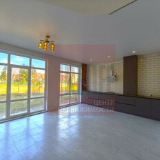 таунхаус + 2,4 сотки, участок - изображение 1