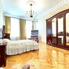 Квартира 190 м², 5-комнатная - изображение 1