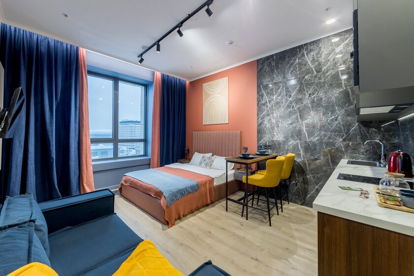 20 м², апартаменты-студия 4 950 ₽ в сутки - изображение 100