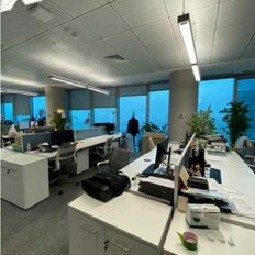 742 м², офис - изображение 1