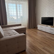 Квартира 44 м², 1-комнатная - изображение 3