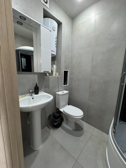 42 м², 1-комнатная квартира 2 300 ₽ в сутки - изображение 41