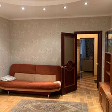 Квартира 42 м², 1-комнатная - изображение 1