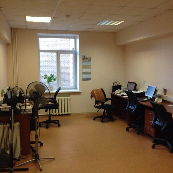 30 м², 1-комнатная квартира 1 700 ₽ в сутки - изображение 11
