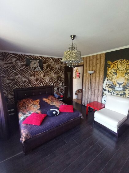 54 м², 2-комнатная квартира 5 200 ₽ в сутки - изображение 76