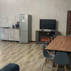 дом + 4,5 сотки, участок - изображение 1