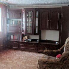 часть дома + 2,4 сотки, участок - изображение 1