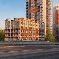 529,6 м², офис - изображение 2