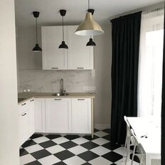 Квартира 42 м², 1-комнатная - изображение 1