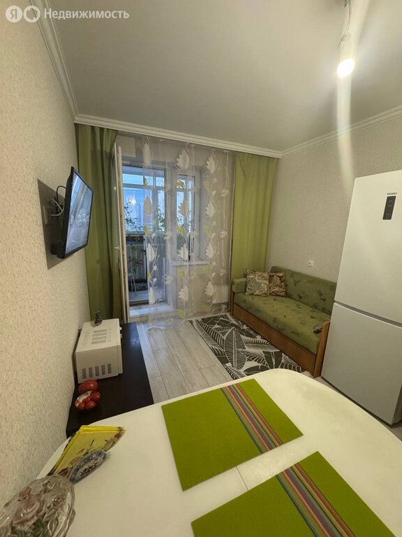 1-комнатная квартира: Красноярск, Соколовская улица, 78 (40.3 м²)