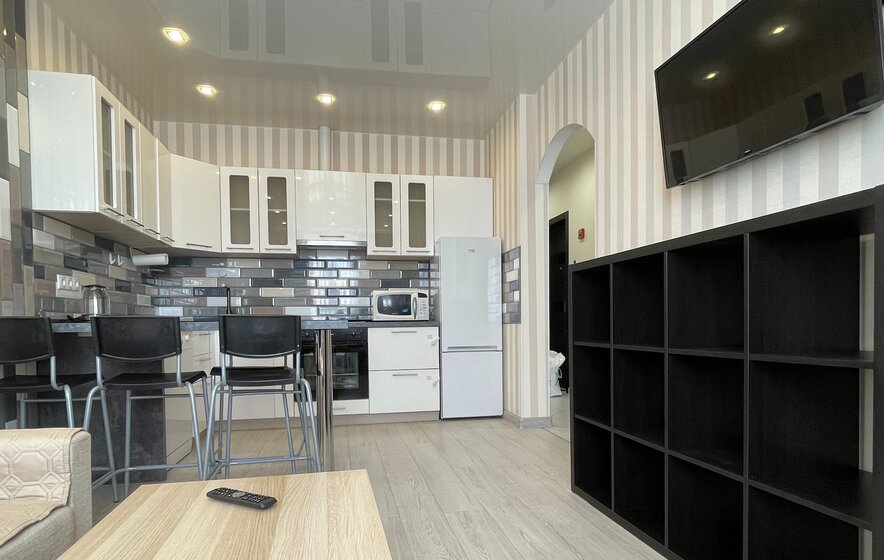 55 м², 2-комнатная квартира 2 000 ₽ в сутки - изображение 29