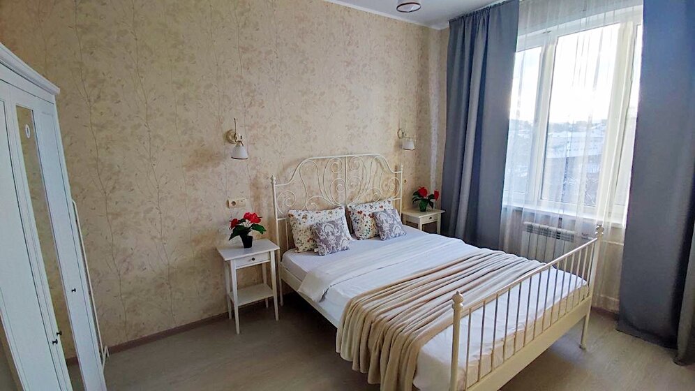 70 м², 2-комнатная квартира 3 300 ₽ в сутки - изображение 71