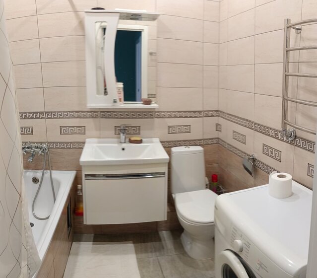 55 м², 1-комнатная квартира 3 000 ₽ в сутки - изображение 47