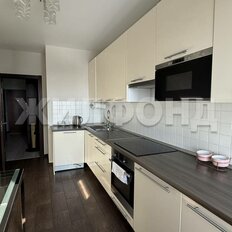 Квартира 42 м², 1-комнатная - изображение 4