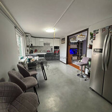 дом + 6,7 сотки, участок - изображение 1