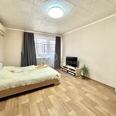 Квартира 42 м², 1-комнатная - изображение 1