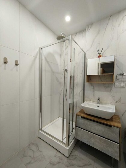 27 м², квартира-студия 1 899 ₽ в сутки - изображение 21