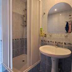 дом + 15 соток, участок - изображение 1