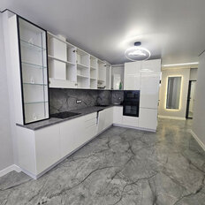 Квартира 43 м², 1-комнатная - изображение 2