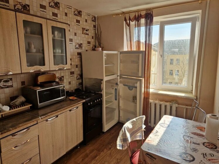 54 м², 2-комнатная квартира 4 000 ₽ в сутки - изображение 48
