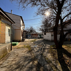 дом + 82 м², участок - изображение 5