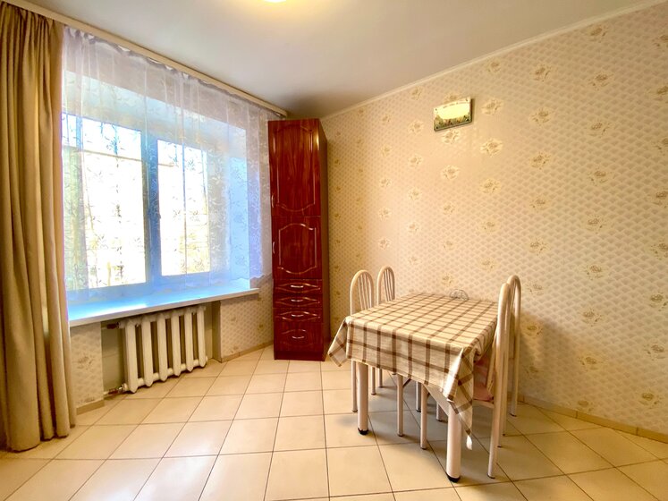 80 м², 3-комнатная квартира 5 090 ₽ в сутки - изображение 40