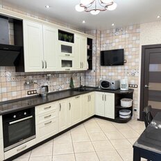 Квартира 81,6 м², 2-комнатная - изображение 1