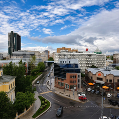 Квартира 195 м², 4-комнатная - изображение 1