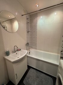 38 м², квартира-студия 2 300 ₽ в сутки - изображение 16