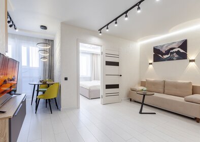 38 м², 1-комнатная квартира 3 999 ₽ в сутки - изображение 80