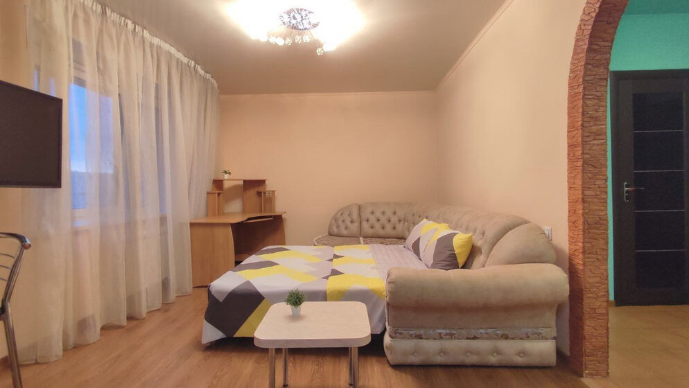 53 м², 2-комнатная квартира 2 700 ₽ в сутки - изображение 45